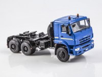 Масштабная модель 1:43 Седельный тягач 6х6 КамАЗ-65225, низкое седло, рестайлинг, синий, Start Scale Models (SSM)