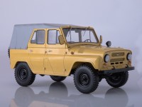 Масштабная модель 1:18 Автомобиль 4х4 УАЗ-469 (31512), бежевый (Start Scale Models)