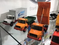 Коллекционная масштабная модель 1:43 Самосвал 6х4 290D26K (SSM)