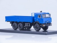 Коллекционная масштабная модель 1:43 Грузовой автомобиль КамАЗ-43118 белый, синий (SSM)
