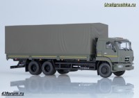 Коллекционная масштабная модель 1:43 Бортовой автомобиль 6х4 КамАЗ-65117, рестайлинг, с тентом, хаки (SSM)