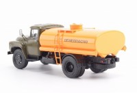Масштабная модель 1:43 Автоцистерна ТСВ-6 (130) на шасси 4х2 ЗиЛ-130 с журналом №99 (Легендарные грузовики СССР)